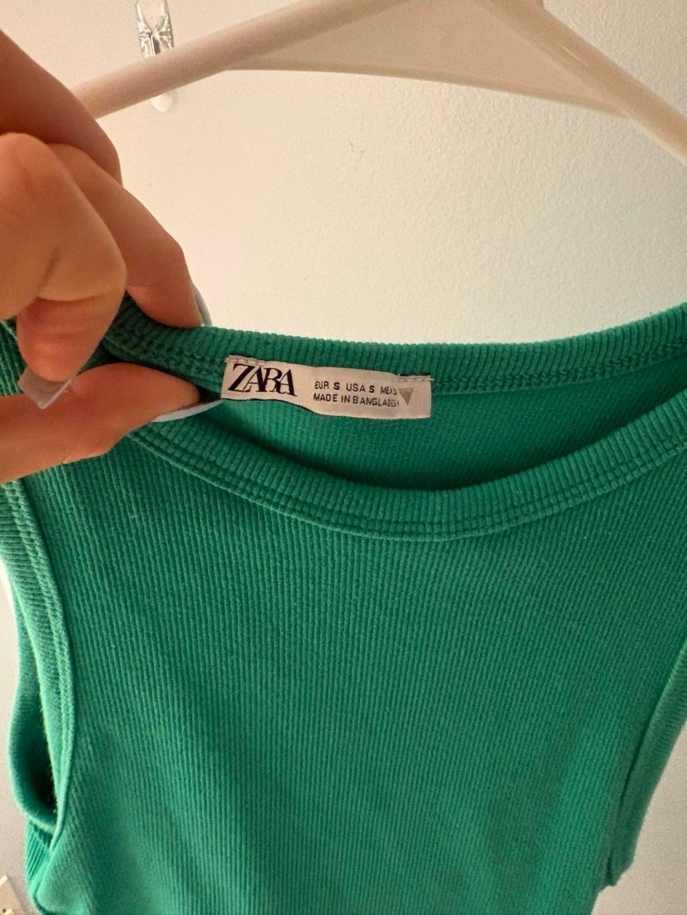 Zara Emerald Ribbed Cropped Tank - Picture 2 of 2